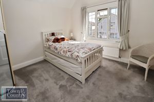 ALBERT ROAD- click for photo gallery